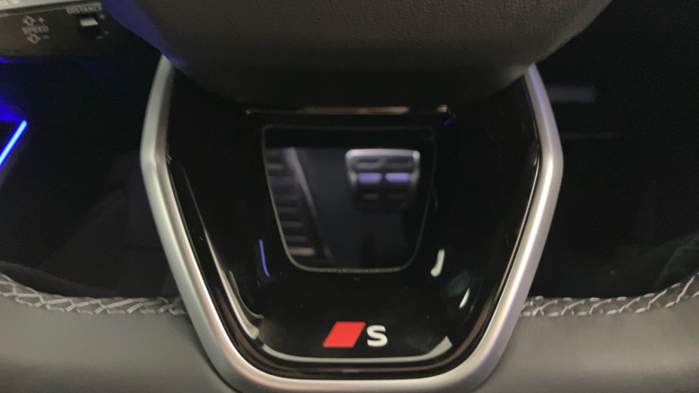 Audi A6 2.0 e-Hybrid Qtro 299 Launch Edition 4dr S Tronic Saloon